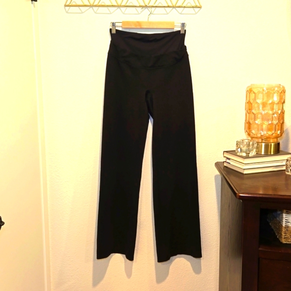 Spanx Slim-X Bagel Buster Flare Yoga Leggings Size Extra Large Black - Picture 2 of 10
